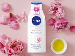 NIVEA BODY ESSENTIAL 400ML ROSAS